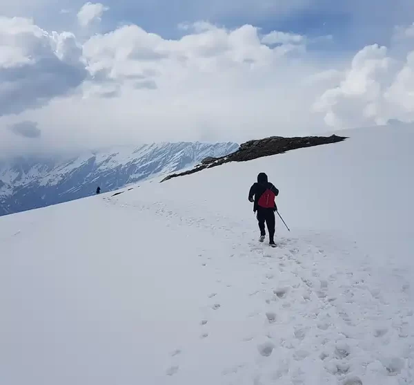 Bhrigu Lake Trek 2024 Best Time, Height, Distance, Weather (3)