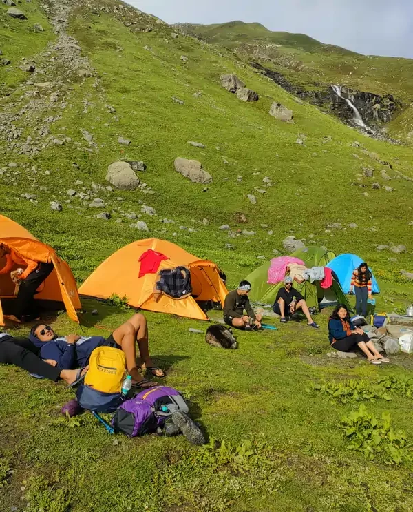 Hampta Pass Trek 2024 Best Time, Distance, Height, Cost