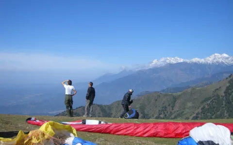 Paragliding with Camping at Bir