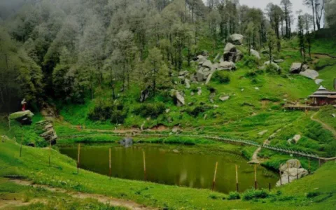Seruvalsar Lake Trek