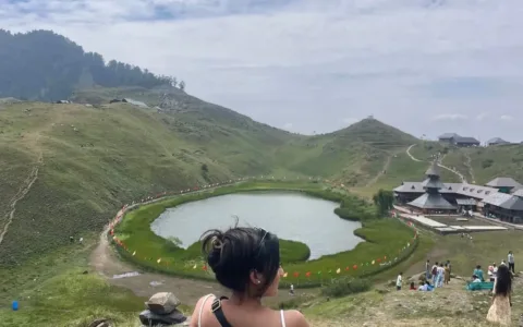 Prashar Lake Trek