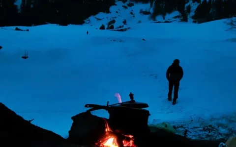 Tosh Kutla Trek