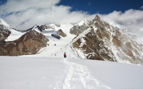 SarPass Trek, Kasol