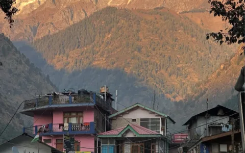 Manali Sissu Kasol